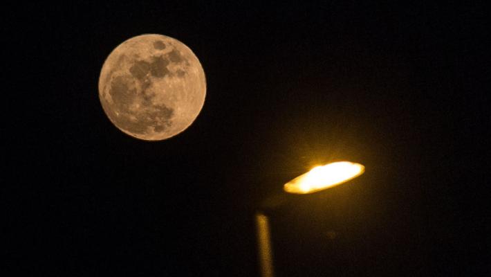 Super Luna su Parma