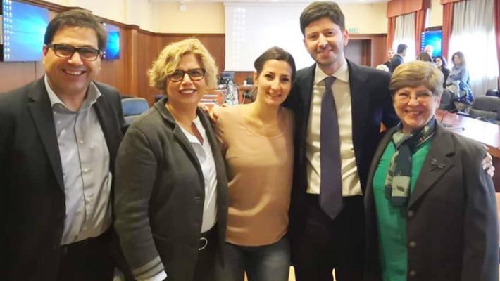 E' tutto al femminile  il team che ha isolato il virus