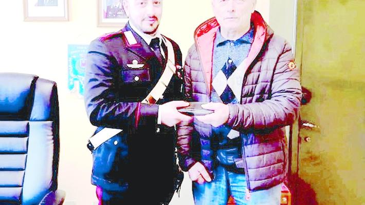 Borgotaro, anonima benefattrice gli fa ritrovare il portafoglio (con 1.500 euro)