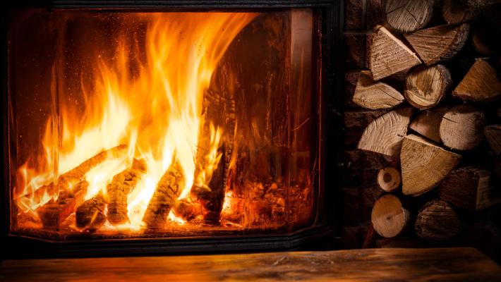 Camini e Stufe a Parma: cosa prevede la Normativa Antinquinamento