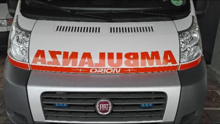 Cade da un carro allegorico dopo la sfilata, morto  un 17enne nel cosentino