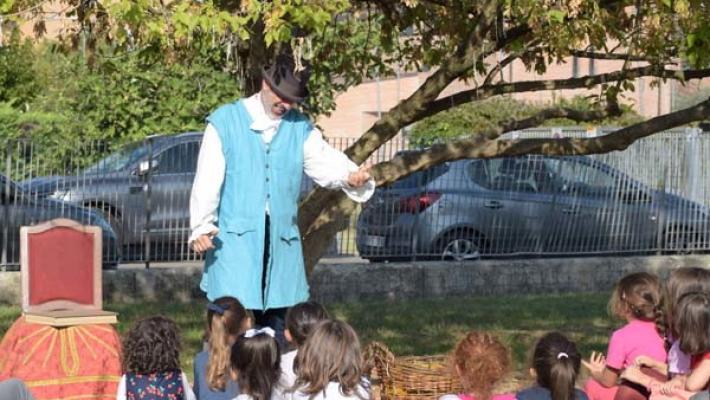 Una favola al giorno su Youtube per far compagnia ai bimbi 