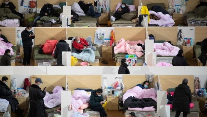 Calo dei contagi: a Wuhan chiude il primo ospedale dell'emergenza