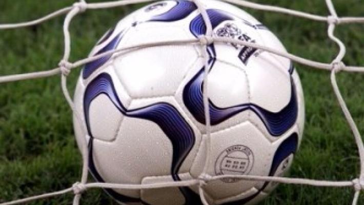Parma-Spal  si recupera lunedì alle 18,30