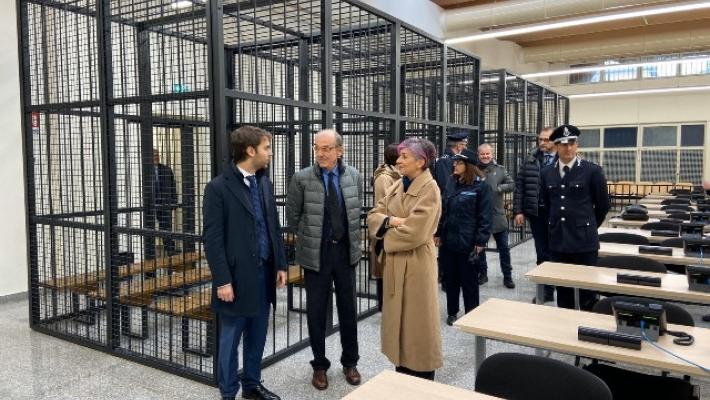 Manca la distanza di sicurezza, rinviato l'appello di 'Aemilia'