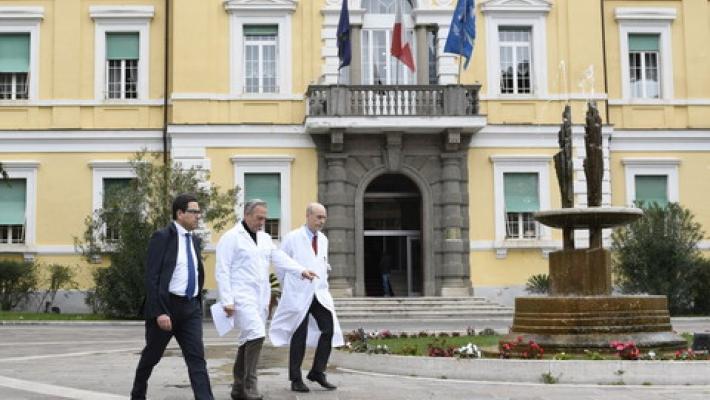 Allo Spallanzani 11 positivi al coronavirus, 2 hanno la polmonite