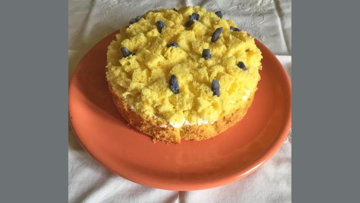Torta mimosa, perfetta per le donne, buona e elegante