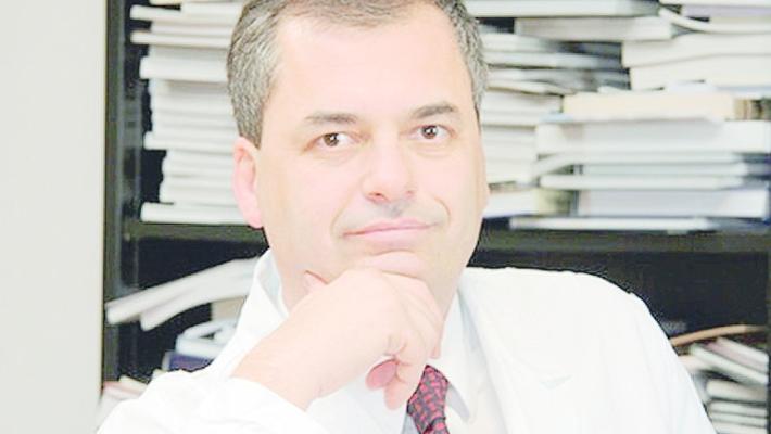 Covid-19, l'arma più efficace  è un mix di farmaci antivirali