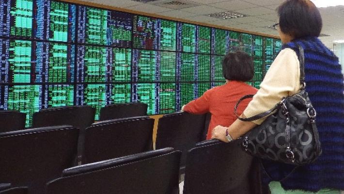Le borse europee aprono tutte in rialzo