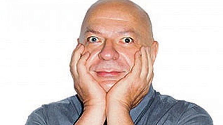 'Oggi sorrido per niente  e ringiovanisco sui social'
