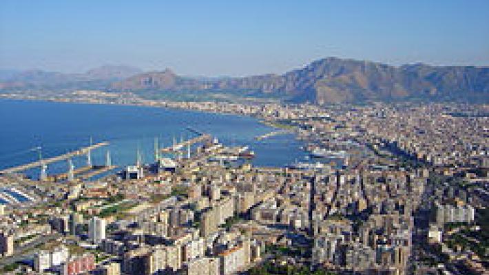 Terza multa a Mondello per un bagnante impenitente