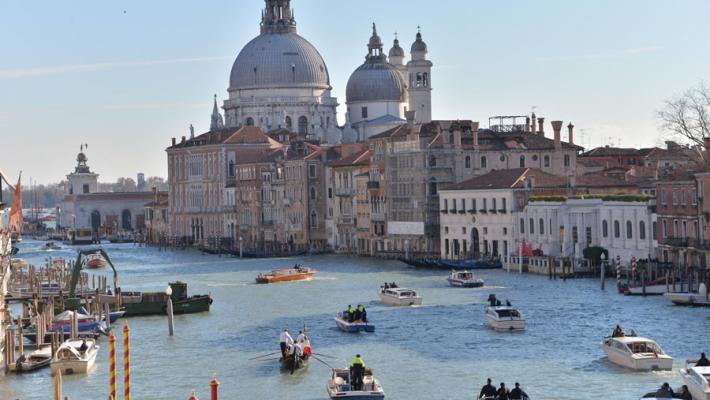 Incidente nautico in laguna Venezia, morta una donna