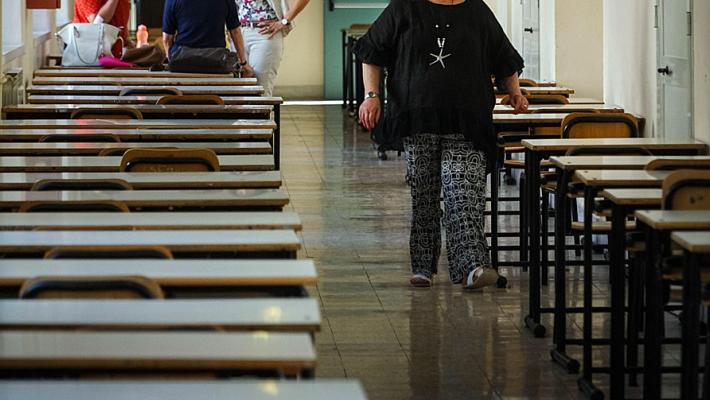 Il ministro Azzolina:  "Maturit&agrave; al via il 17 giugno"