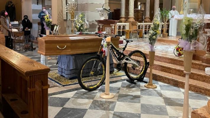 Walter Belli, un addio a suon di rock and roll