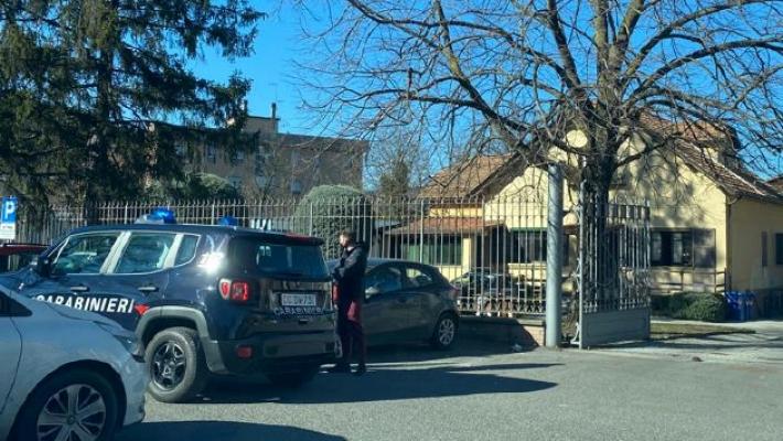 Pestati davanti al Gadda da un gruppo di ragazzi più grandi : naso rotto