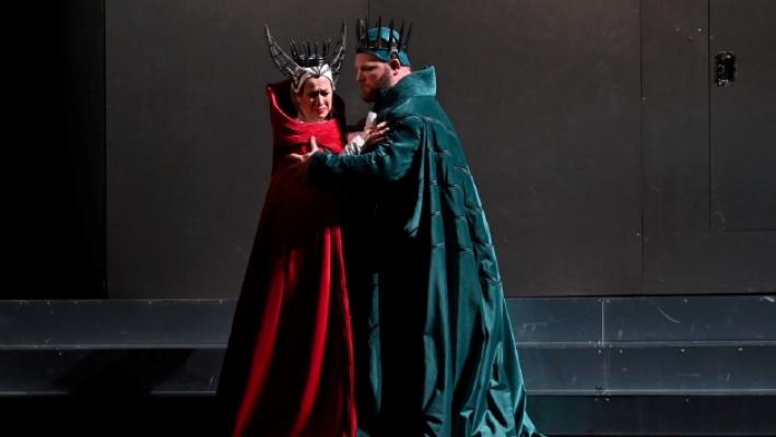 «La Favorita» nel segno della pace piace ma non «scalda»
