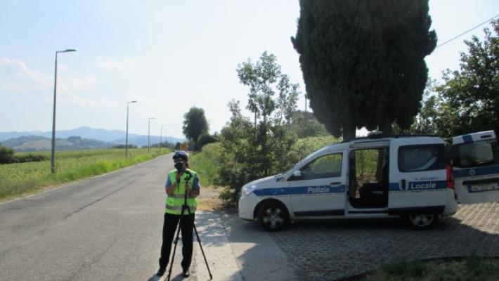 Troppi vandalismi, rimosso il dissuasore di velocità. Ma arriva l'autovelox
