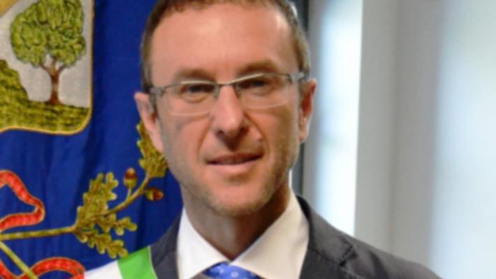 Profughi, il sindaco Fecci scrive al prefetto. Duro attacco alle coop