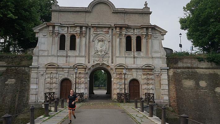 “Accendi una luce nel buio”, evento in difesa della Cittadella