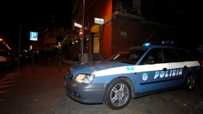 Prima denuncia una rapina. Ma poi scappa