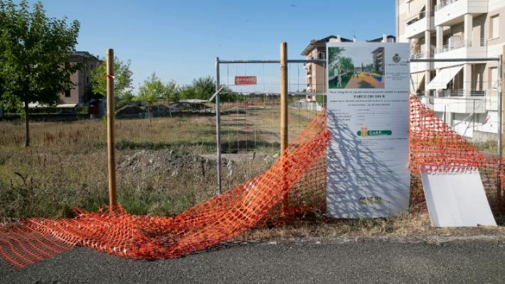 «Parco dei Gelsi, cantiere fermo e manca anche la recinzione»