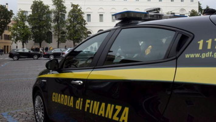 Appalti pilotati per favorire la 'ndrangheta, arresti e sequestri