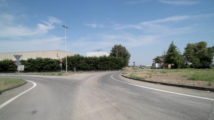 Strada dallo Spip a via Mantova, tutto fermo