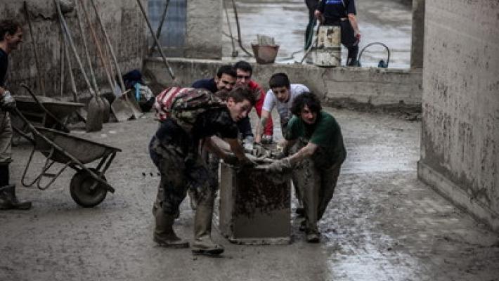 Una lettera per gli "Angeli del fango"