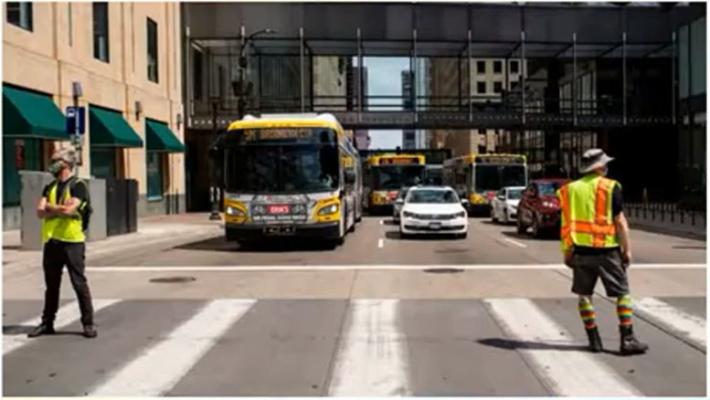 Floyd: sparatoria a Minneapolis, 1 morto e 11 feriti 