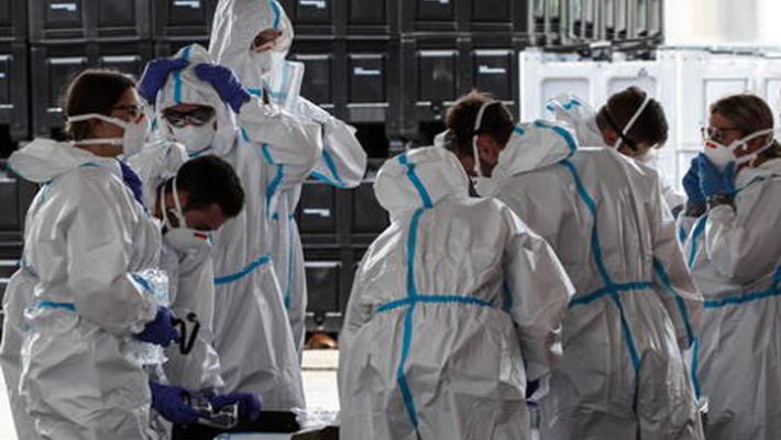 Germania, dopo il caso del mattatoio scatta un nuovo lockdown nel distretto di Guetersloh 