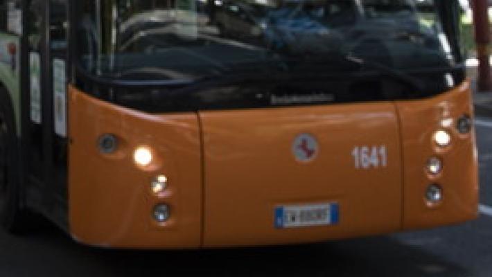 Aggredisce gli addetti Tep: guineano denunciato