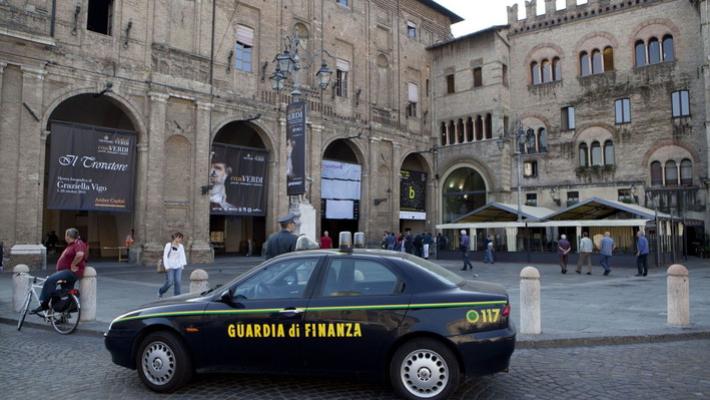 Assunzioni dei dirigenti in Comune: archiviazione per l'ex sindaco Vignali. Le motivazioni della procura