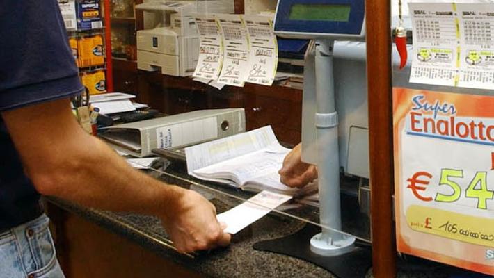 Mercato del gioco:  Parma ed Enna le province in cui si spende di meno