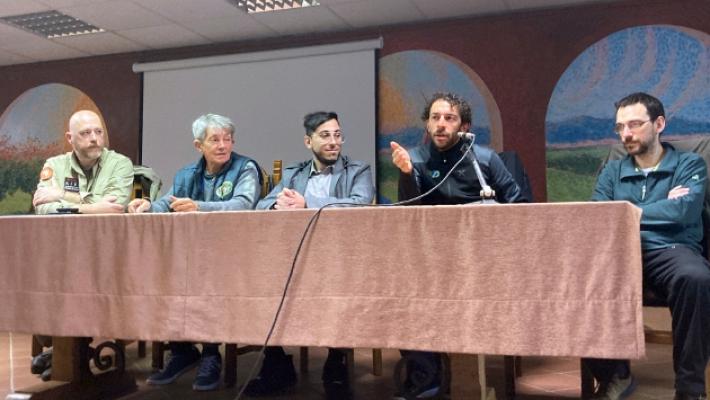 Il lupo, gli altri animali selvatici e l'uomo: guida per conoscere e convivere