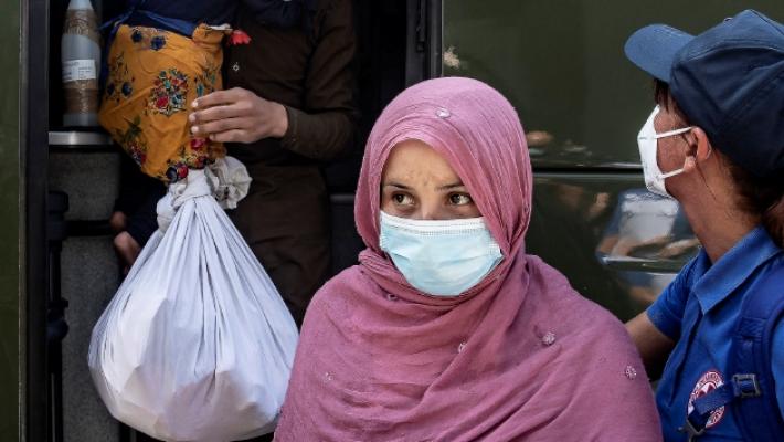 Migranti, l'ipotesi del prefetto: «Allestire moduli abitativi per rispondere all'emergenza»