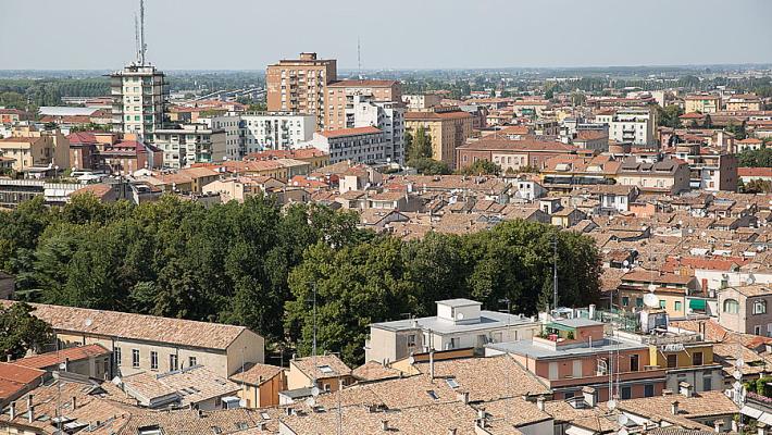 Ecco le citt&agrave; dove il cibo aumenta di pi&ugrave;. Sorpresa: solo a Parma i prezzi scendono