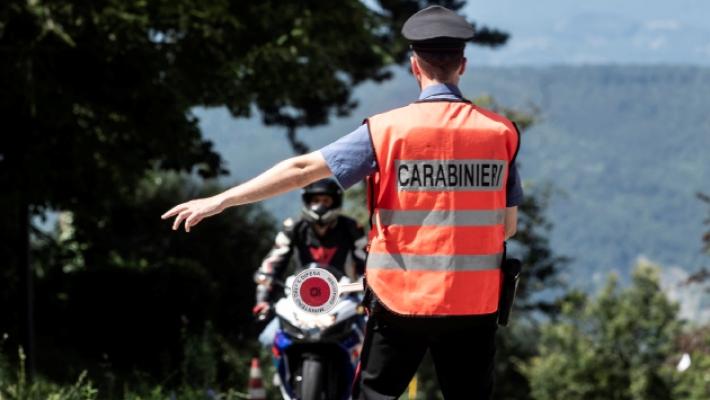 Con i carabinieri sulla Cisa tra controlli, «pieghe» e paura