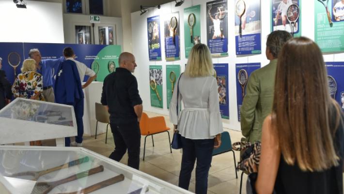 Dal legno alla grafite: quelle racchette che hanno scritto la storia del tennis