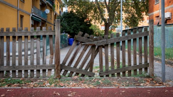 Parco Amendola, i residenti contro i «ragazzini terribili»