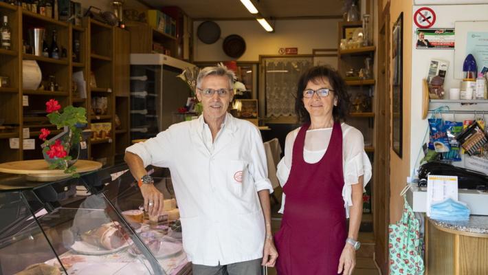 Panocchia, chiude la drogheria Cortesi