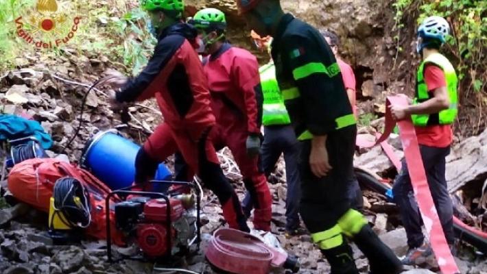Incidenti montagna: ruzzola per 200 metri, morto escursionista