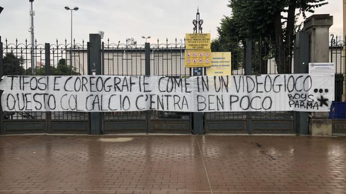 La protesta dei  Boys che compiono 43 anni 