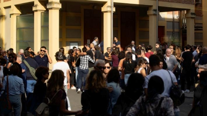 Una grande folla commossa per l'ultimo saluto a Tiziana Oieni