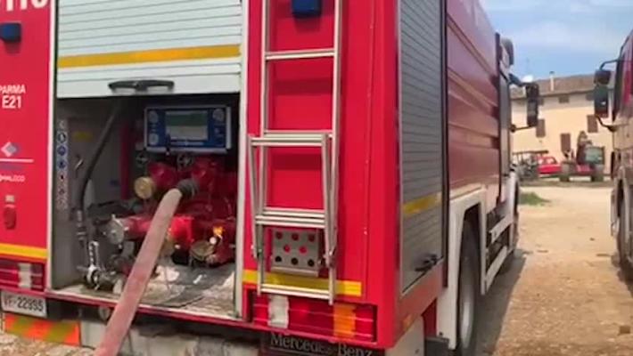 Incendio in un'abitazione a Terenzo: gravi ustioni per una delle due persone che erano in casa