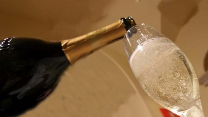 Furto in un ristorante stellato, via bottiglie da migliaia di euro