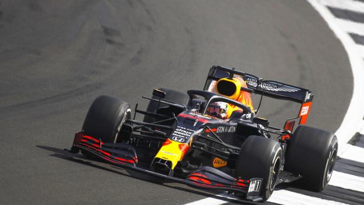 Gp Silverstone: vince Verstappen su Red Bull. Leclerc chiude quarto