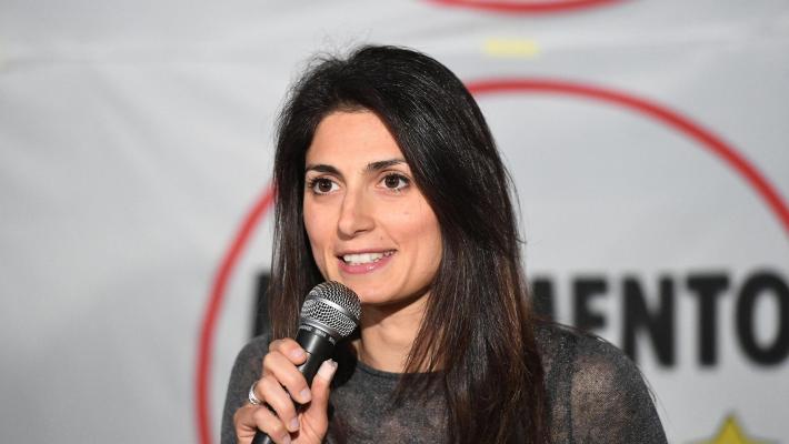 Virginia Raggi: "Vado avanti, mi ricandido"