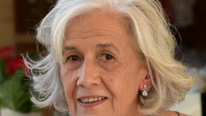 Collecchio dà l'addio a Giorgia Bertolini, l'anima della gelateria «La Golosa»