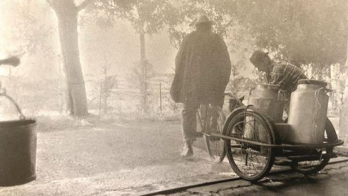 E la nebbia accarezzava il tabarro, l'abito più amato dai parmigiani d'una volta