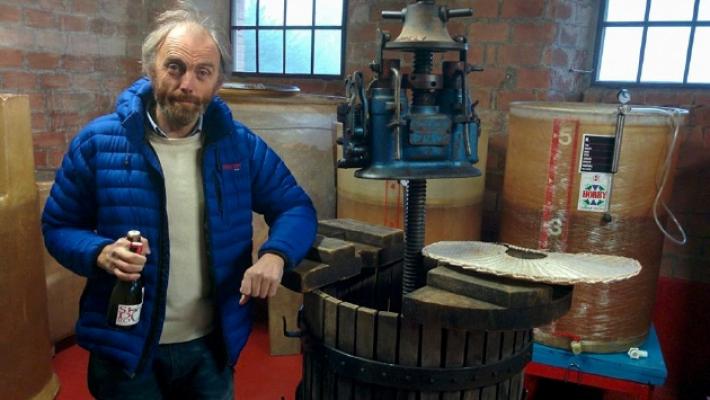 L'enologo Filippo Valla e il sidro di mele del nostro Appennino